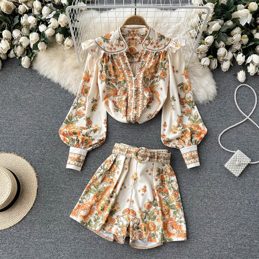 Women Turn Down Collar Floral Print Blouse And Shorts Suit