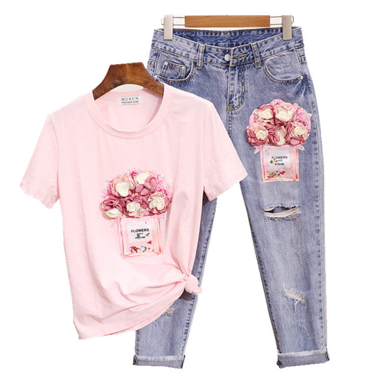 Women's Denim Suit | Short-sleeved T-shirt and Ripped Ankle Jeans